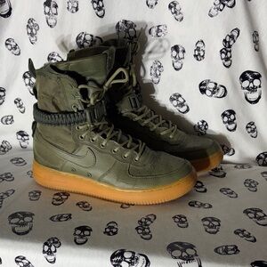 Nike SF AF1 Green High-Top Sneakers with Gum Sole